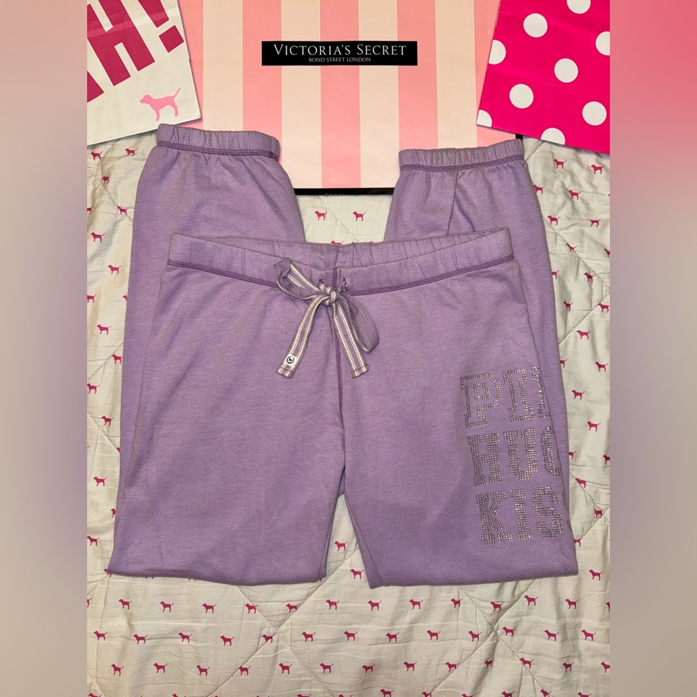 VS PINK VINTAGE Y2K CAMPUS SWEATPANTS PURPLE “HUGS & KISSES” BLING RHINESTONE LG - Picture 6 of 10